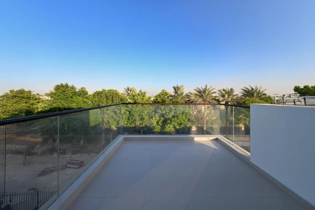 property_2263_68e7bdfe58ece_1760017918_58454140614