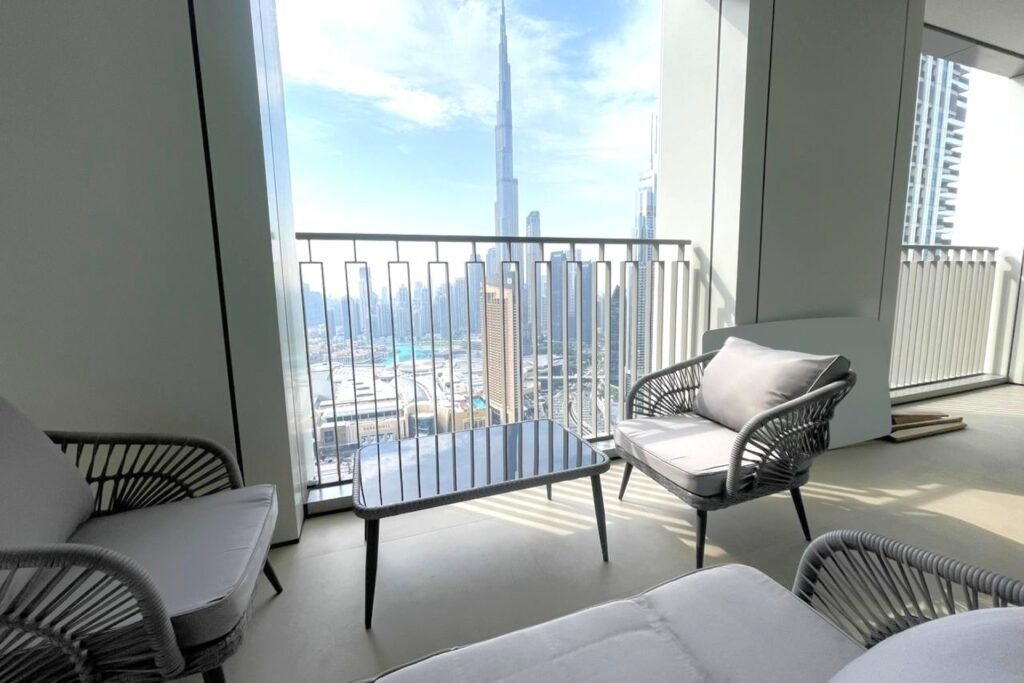 property_2363_6909b0a17fc30_1762242721_440493813