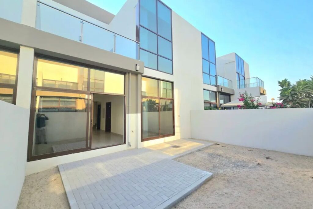 property_2418_69244ad18b30a_1763986129_1353289900whatsappimage2025-11-24at15.46.48